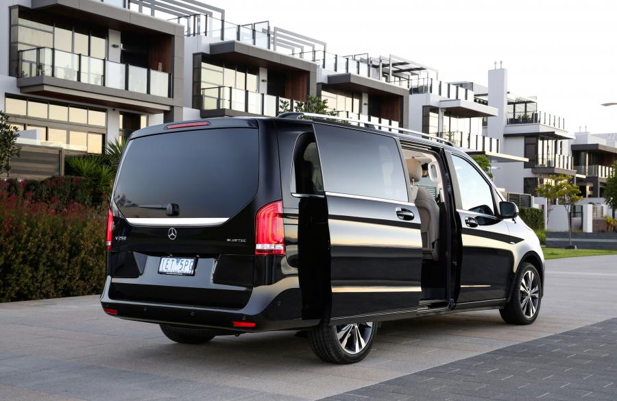  Mercedes-Benz V250 BlueTec Lang 2015 года  (AU) (фото 2 из 30)